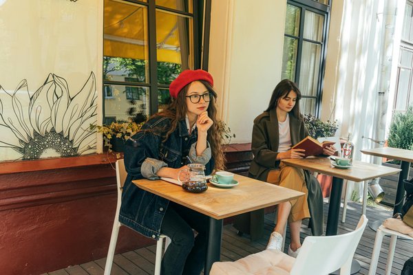 Gesunde ernährung für glückliche papageien: tipps zur förderung einer optimalen verdauung
